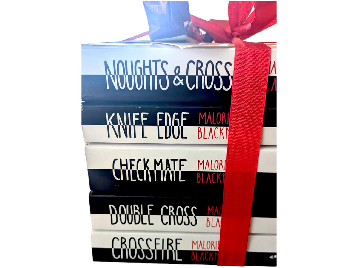 Noughts and Crosses Book Series Bundle: Young Adult Fiction Gift