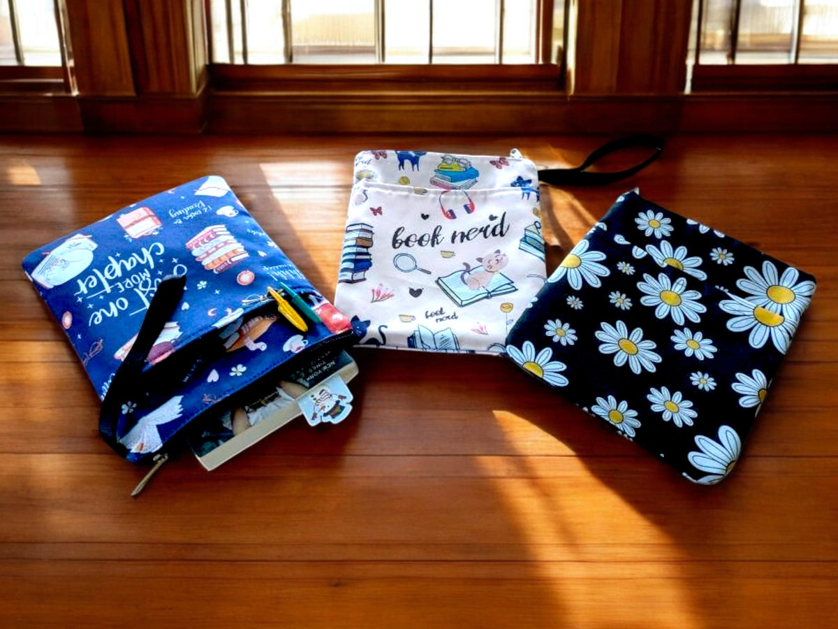 Zippered Book Sleeve: Canvas Book Bag with Pocket - Bookworm Gift