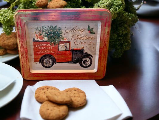 Vintage Style Biscuit Tins: Retro Kitchen Storage