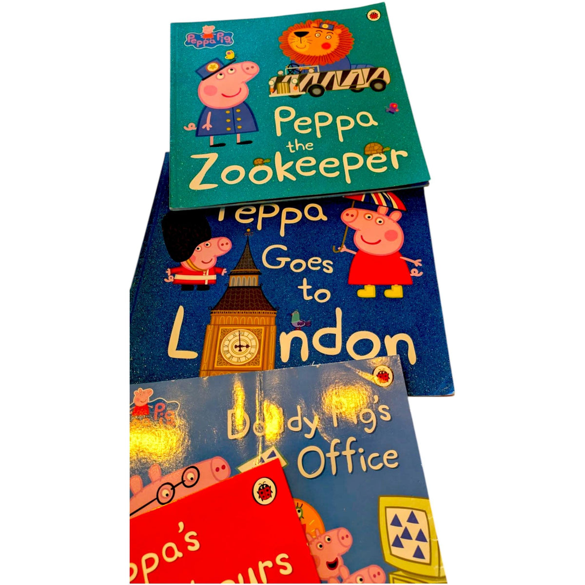 Peppa Pig Book & Plushie Bundle: Children's Reading Gift