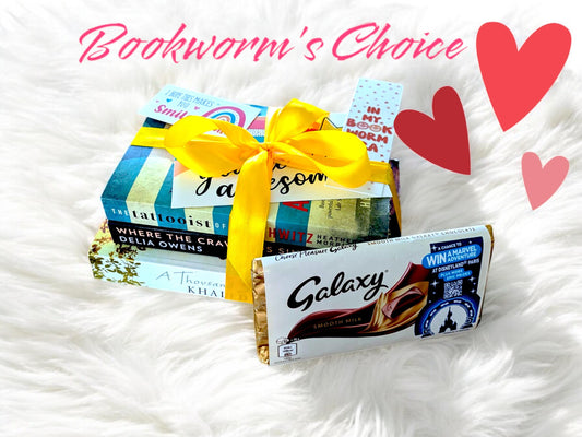 Fiction Book Bundle: Preloved Adult Reads with Bookmark & Treat
