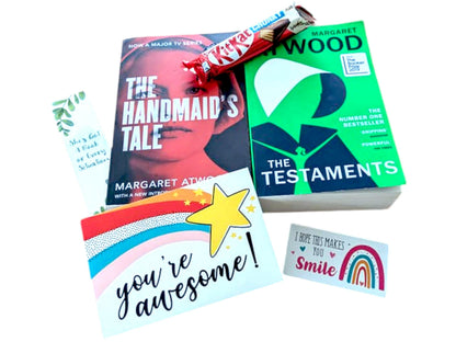 Margaret Atwood Book Bundle: Handmaid's Tale & Testaments