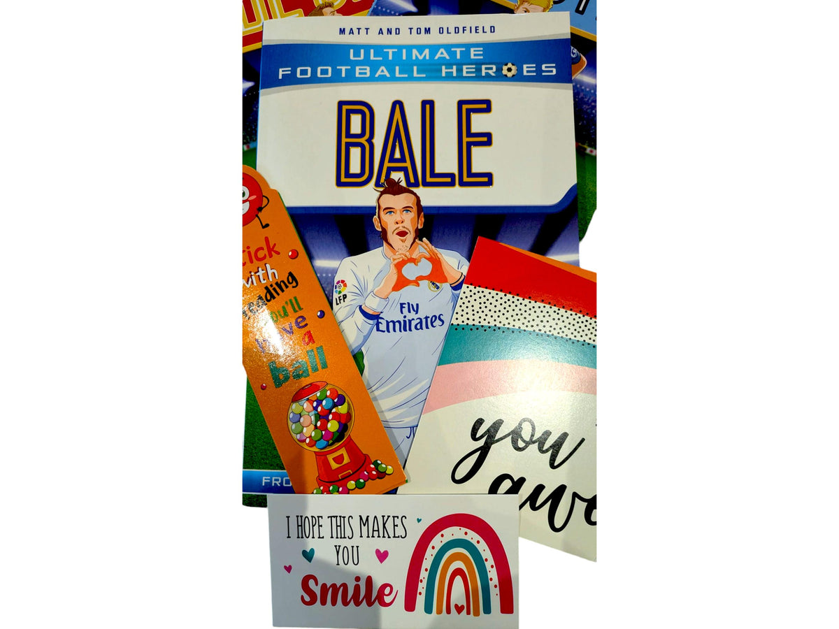 Football Heroes Book Bundle: Gift for Junior Readers