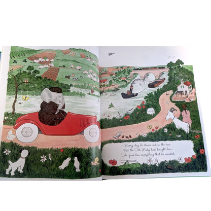Babar Book & Singing Flappy Elephant Gift Set for Children
