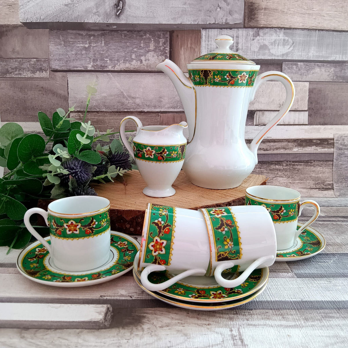 Vintage Espresso Coffee Set: Green Floral Tableware