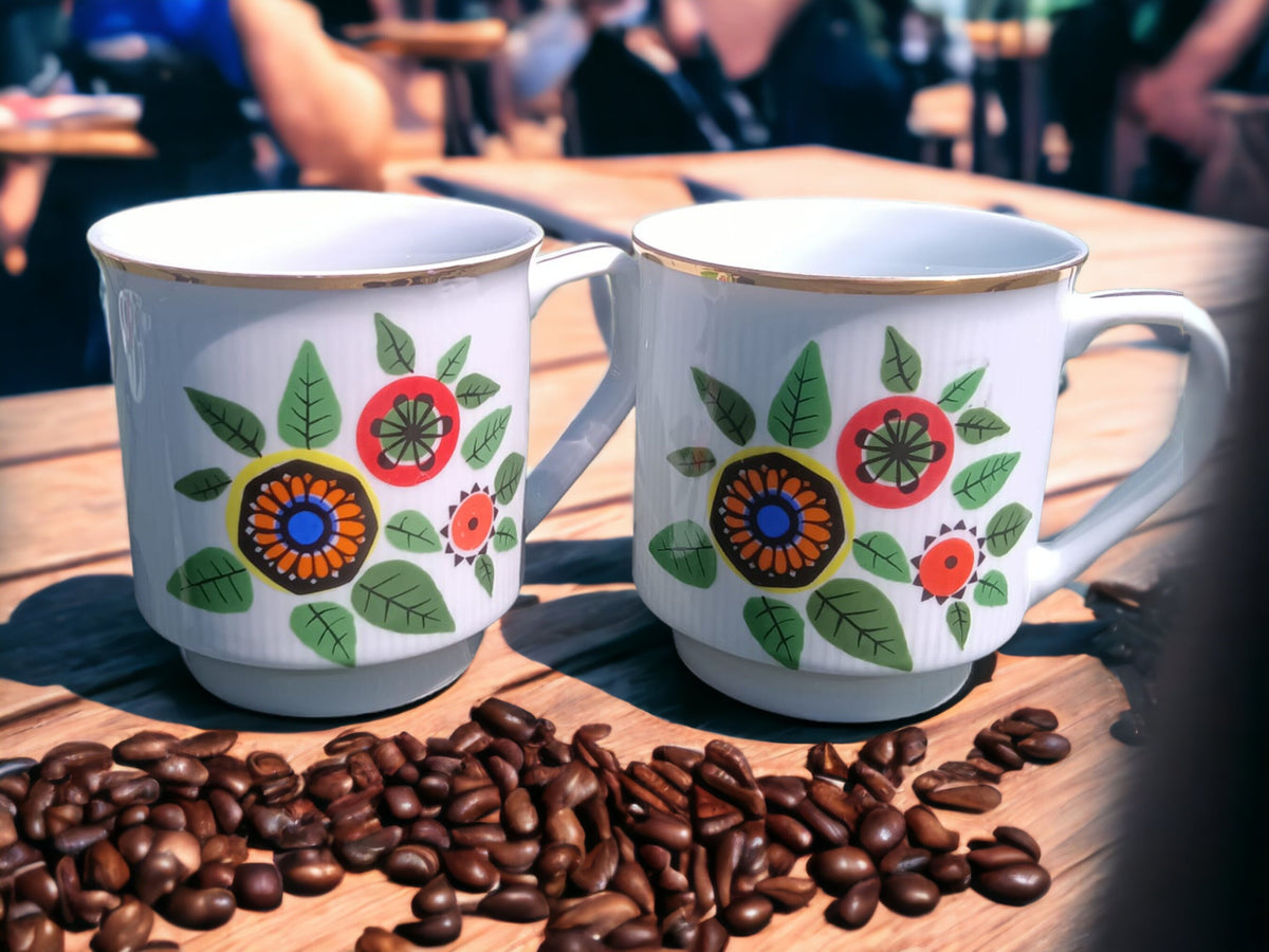 Vintage Polish Porcelain Mugs: Retro Floral Design, Set of 6
