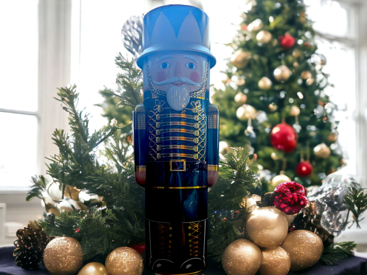 Vintage Christmas Tins: Retro Musical Collectable Storage