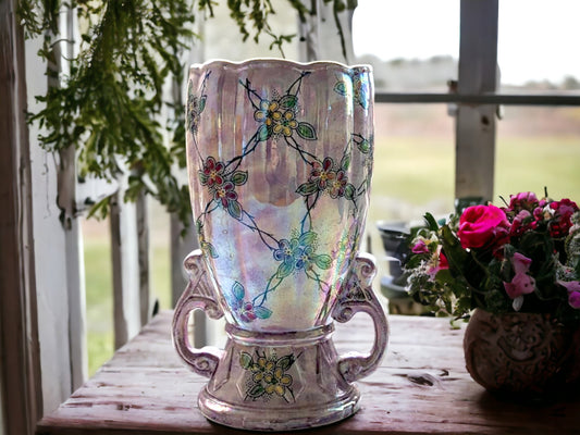 Royal Bradwell Pink Lustre Vase: Shabby Chic Vintage Decor