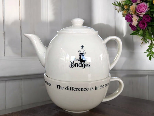 Mrs Bridges Tea for One Set: Vintage Stacking Teapot & Cup