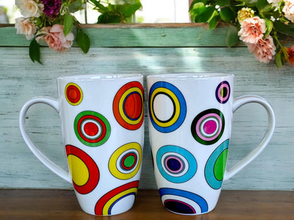 Retro Circle Mugs: Brightly Colored Ceramic Pair