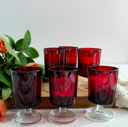 Ruby Red Vintage Wine Glasses: Tableware Gift