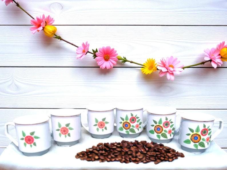 Vintage Polish Porcelain Mugs: Retro Floral Design, Set of 6