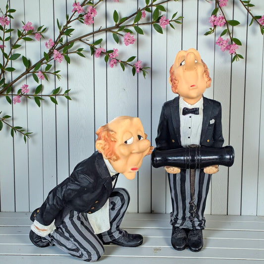 Vintage Jeeves Wine Bottle Holder & Corkscrew: Novelty Table Decor